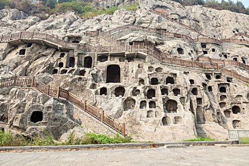 龙门石窟壁画爆料视频,千年艺术瑰宝的神秘面纱 第1张 龙门石窟壁画爆料视频,千年艺术瑰宝的神秘面纱 第1张